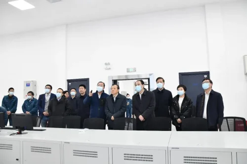 应急管理部副部长刘伟一行到金华康恩贝检查缩略图 应急管理部副部长刘伟一行到金华康恩贝检查