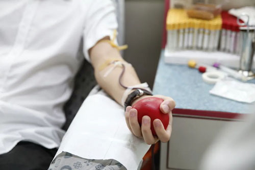 安然丨献血意义非凡 一起助力血液百万达成