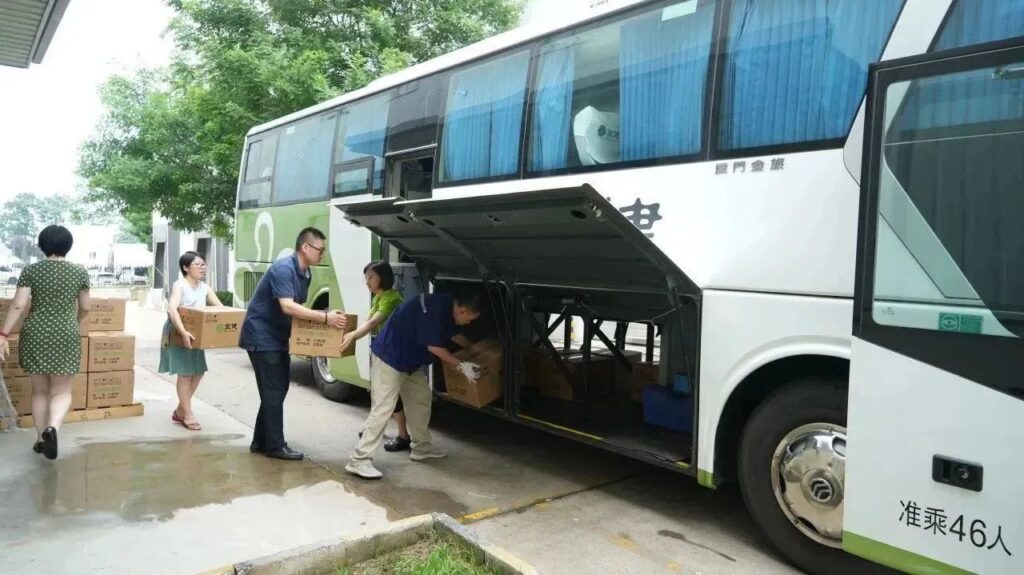 北京暴雨致洪涝灾害，宝健捐赠10000件救援物资送达重灾区
