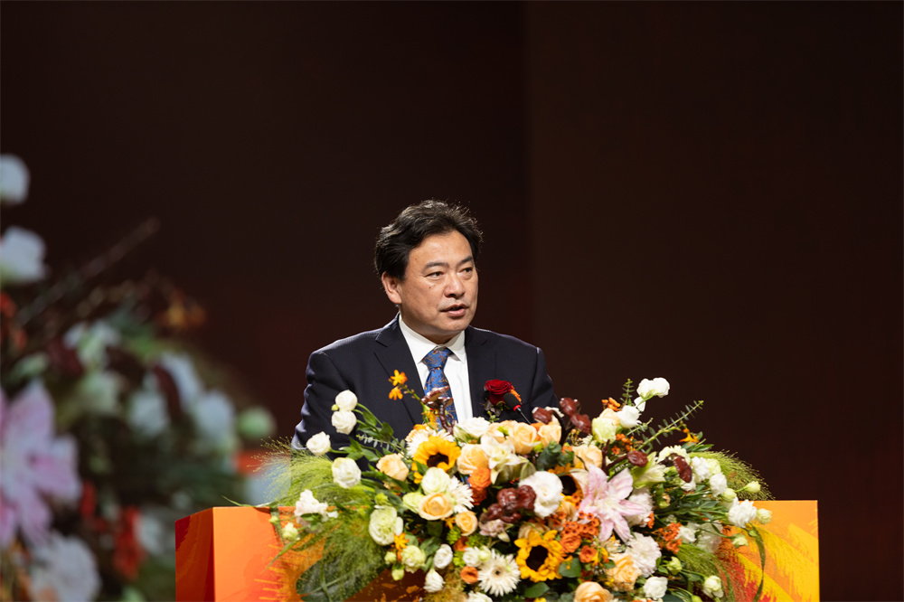 “小蘑菇 大产业”健康中国行15周年暨2023安惠发展大会举行