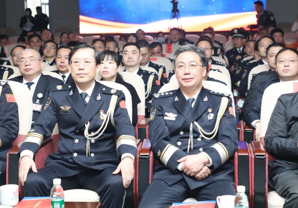 胡国安董事长受邀参加湖南省公安厅第四个中国人民警察节庆祝活动