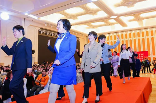 新时代骄傲2023年度华东区域表彰盛会召开