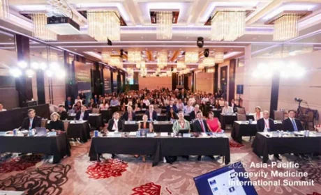 完美公司亮相2025亚太长寿医学国际峰会