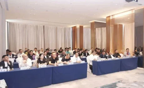 绿之韵集团数字化吕秀玲、彭铭在顺德调研