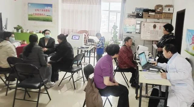 走进陕西商洛 荣格云·健康巡检公益行举行