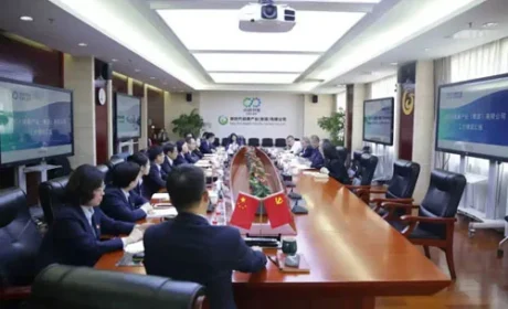 中国节能环保集团领导到新时代调研并参活动