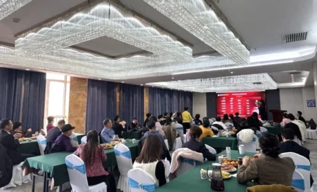 凝聚发展合力，宁夏分公司成功举办新时优品特许加盟发展论坛