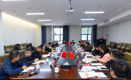 益阳市市场监督管理局党组书记、局长黄劲一行莅临理想华莱调研