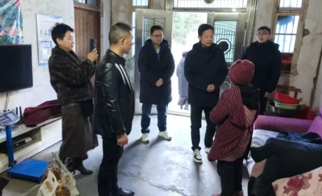 完美安徽分公司前往石台县进行暖冬公益活动