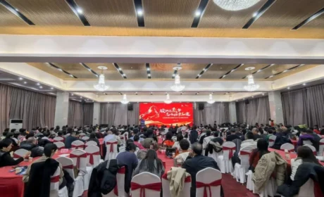 太阳神晟虹家园荣耀盛典：骏驰启晟势 志远绘虹途