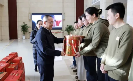 中国节能环保集团有限公司党委副书记、工会主席刘大军一行赴公司调研慰问