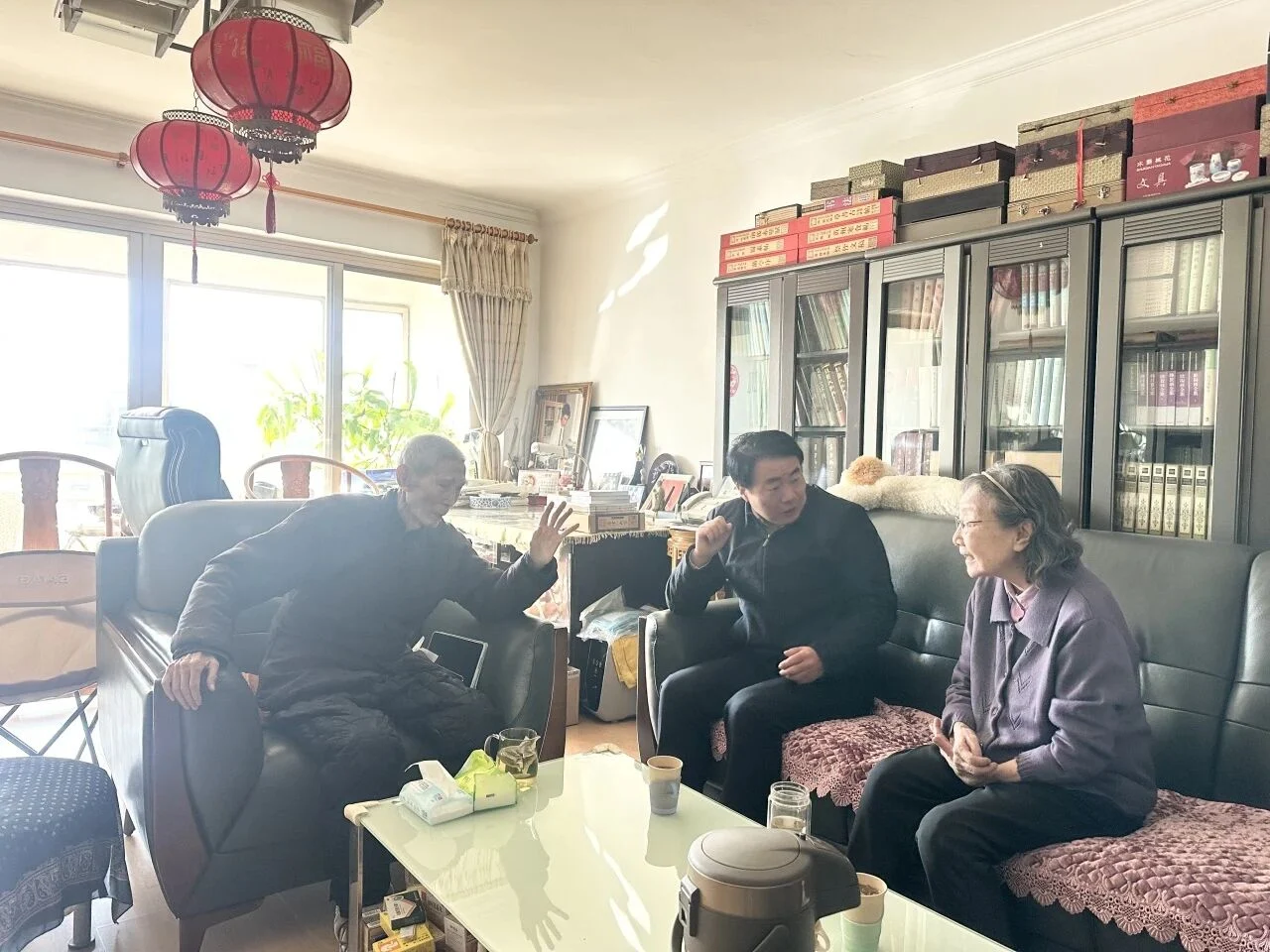 情暖桑榆凝初心 关怀一线聚匠心——同仁堂集团开展春节前走访慰问活动