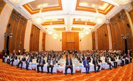 古润金董事长出席2026年中山华侨华人投资大会暨第十三届中山人才节开幕式