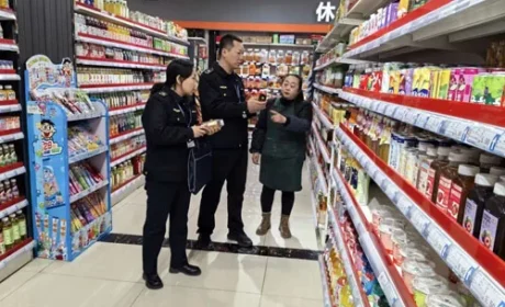 敦煌市场监管所开展保健食品专项整治行动