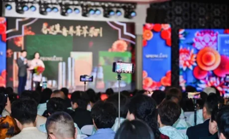 春芝堂海外研修盛启春芝生奢养新品璀璨发布