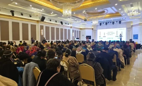 新时代：扎根草原护健康 凝心聚力启新程，“健康中国 你我同行”主题活动走进内蒙古呼伦贝尔