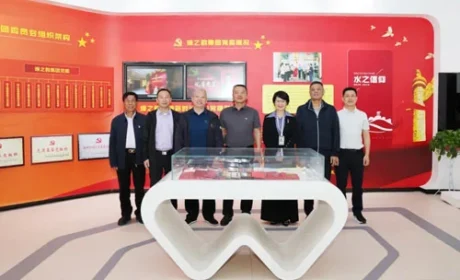 市纪委书记胡伟平一行莅临绿之韵集团调研