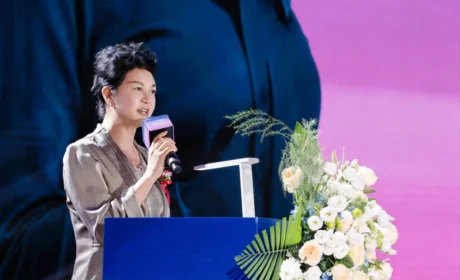 三八妇乐抗衰老蓝皮书发布暨梦想公益基金成立大会成功举办