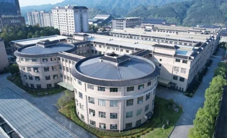 理想华莱｜精耕仓储养好茶 科学贮存铸就黑茶醇厚风味