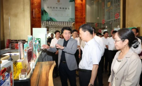 青海玉树州领导带队赴同仁堂集团调研座谈