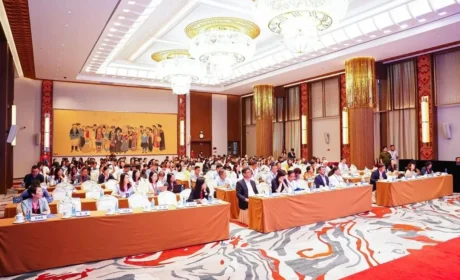 康宝莱亮相第十一届中国肥胖预防控制科学大会，深耕科研驱动科学体重管理