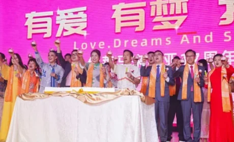 佳莱马来西亚荣耀之旅举行 见证17周年庆典