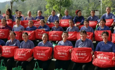 康美母亲健康邮包公益活动重庆站将温暖启程