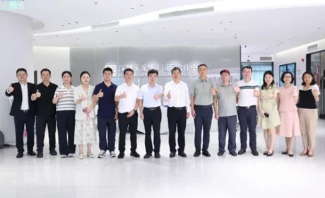 胡国安随致公党湖南省委会一行赴深圳调研