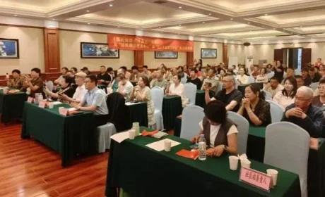 新时代“无龄榜样 魅力人生”活动走进张掖