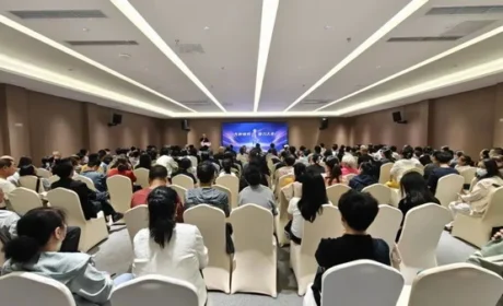 科学管理添活力 新时代主题活动走进河北承德
